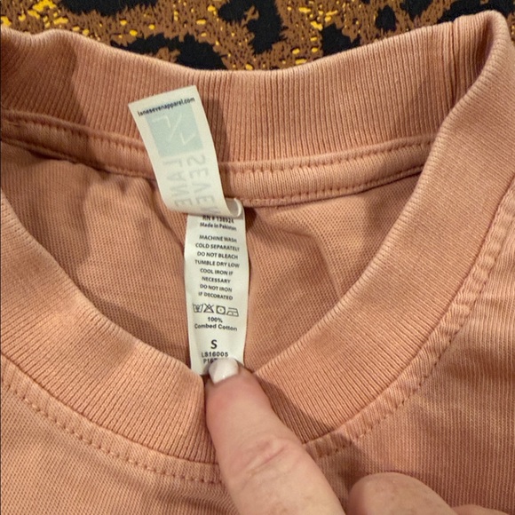 Concert Peach Crew Neck T-Shirt - Picture 2 of 3